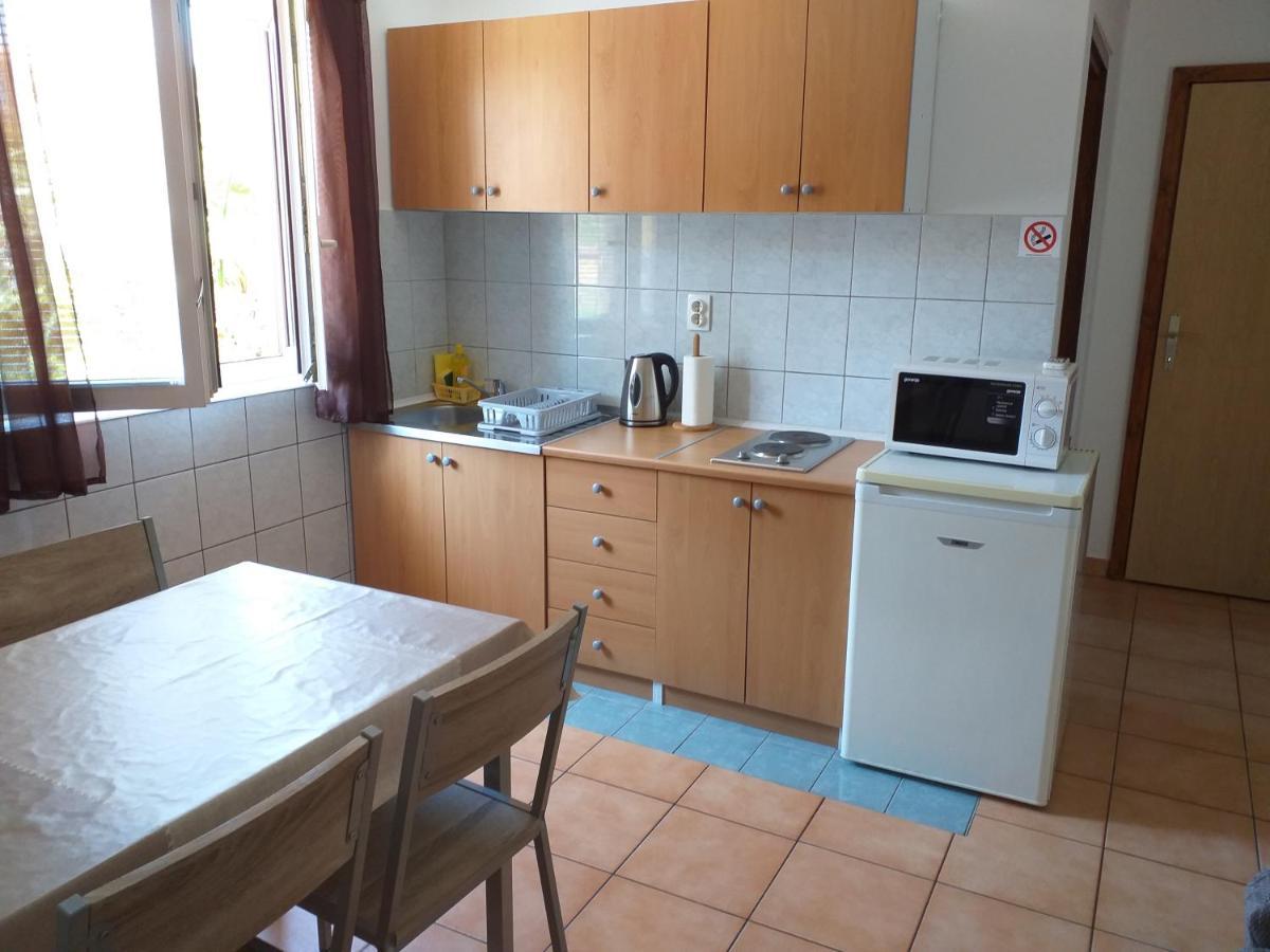 Apartments I-P Malinska Extérieur photo