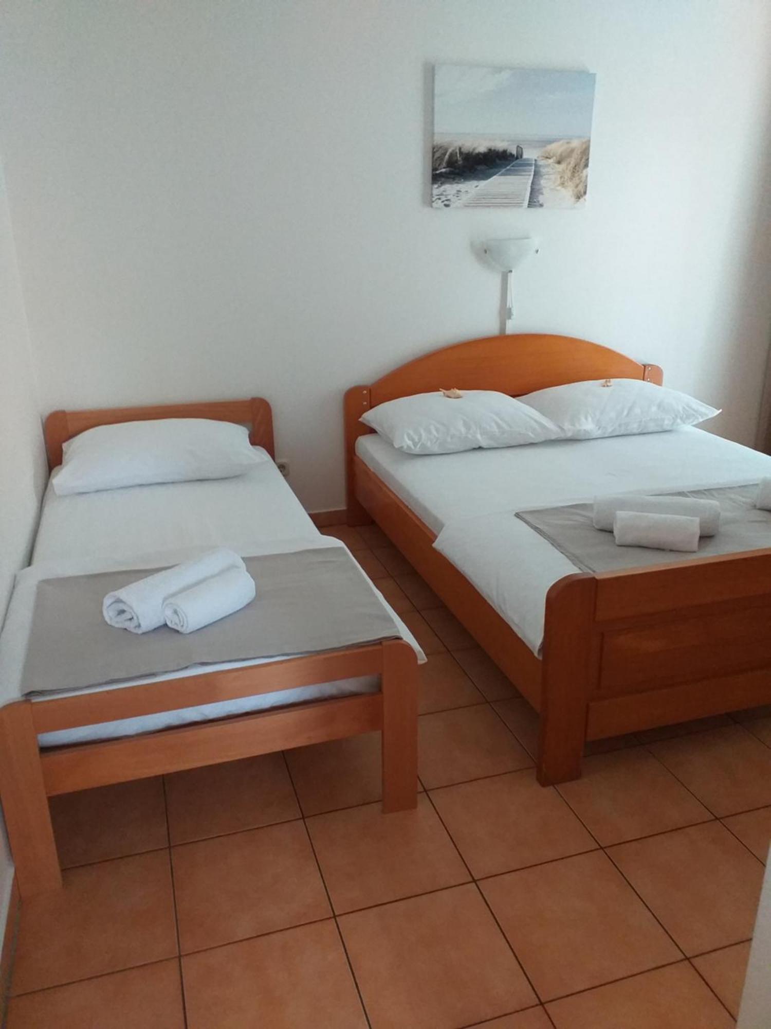 Apartments I-P Malinska Chambre photo
