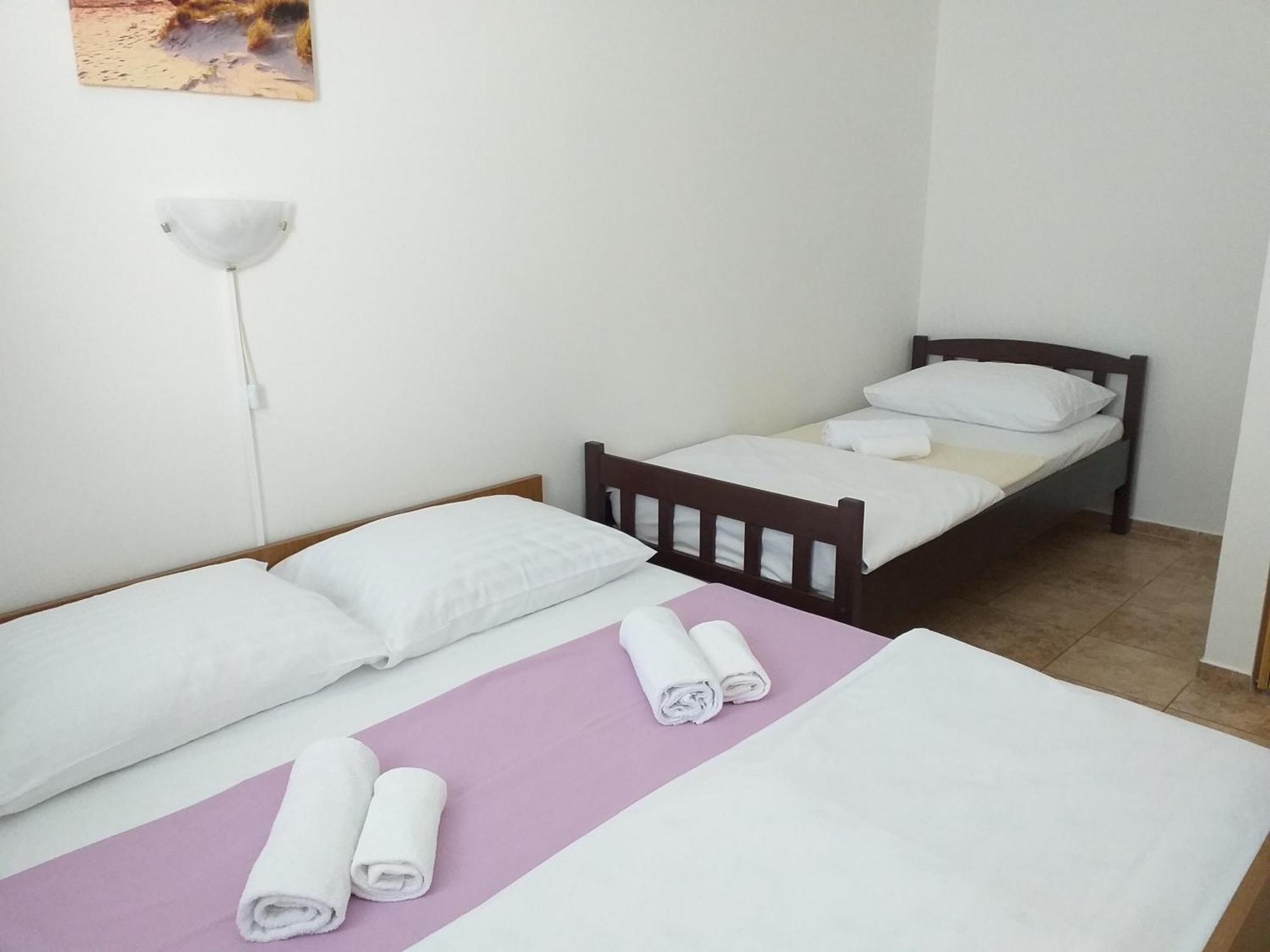 Apartments I-P Malinska Extérieur photo