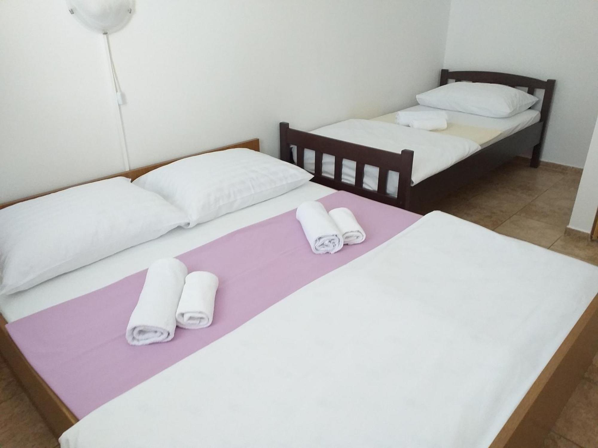Apartments I-P Malinska Extérieur photo